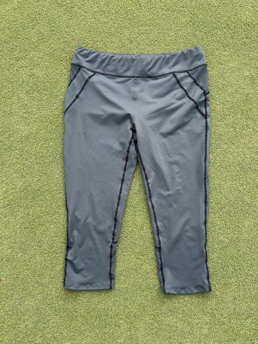 Oiselle running tights, size 12